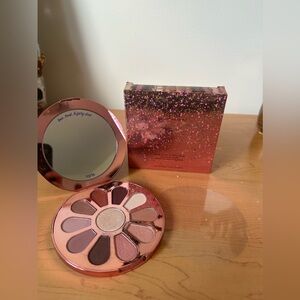 Tarte love trust & fairy dust palette